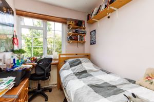 Bedroom- click for photo gallery